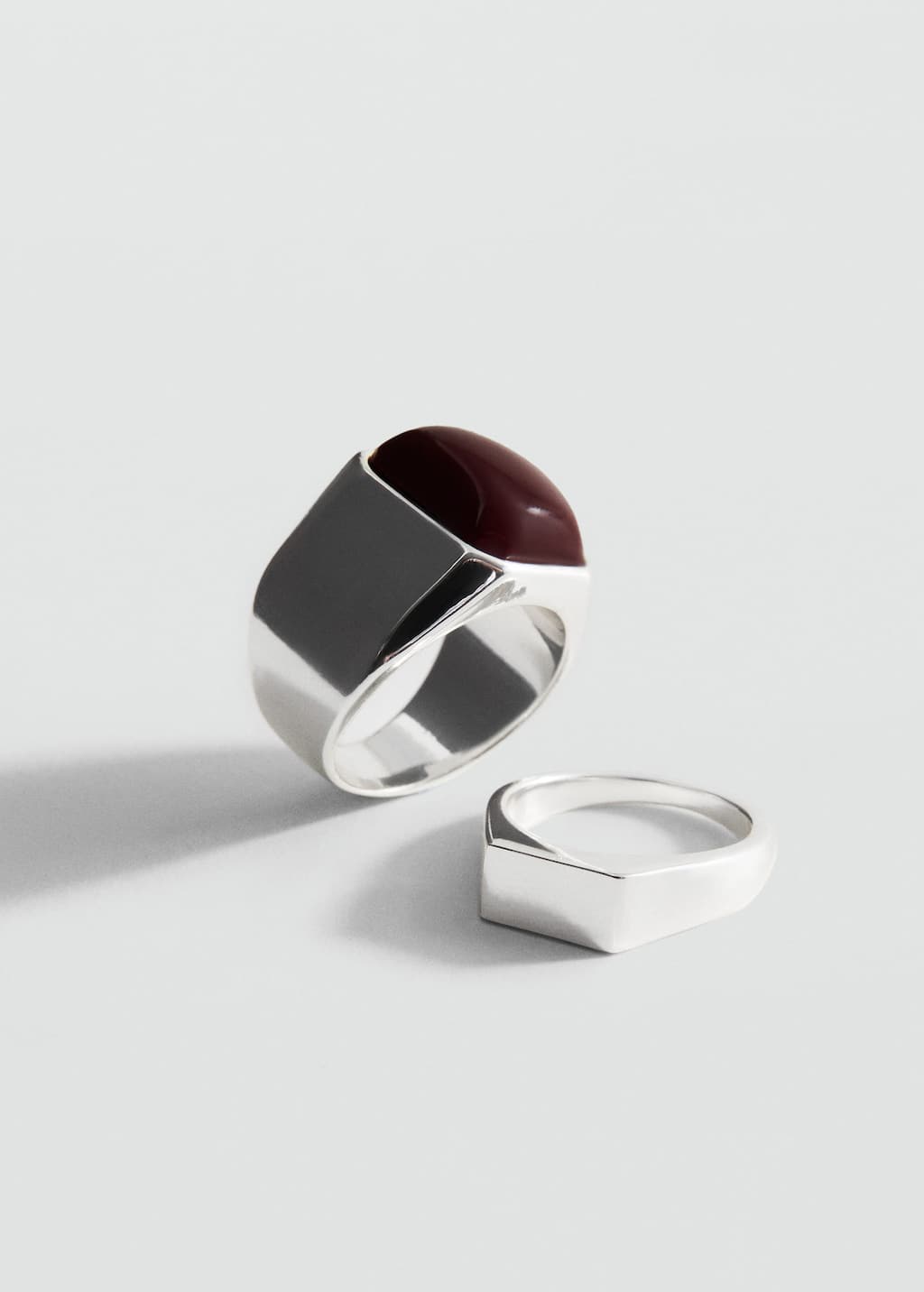 Set of 2 combined resin rings