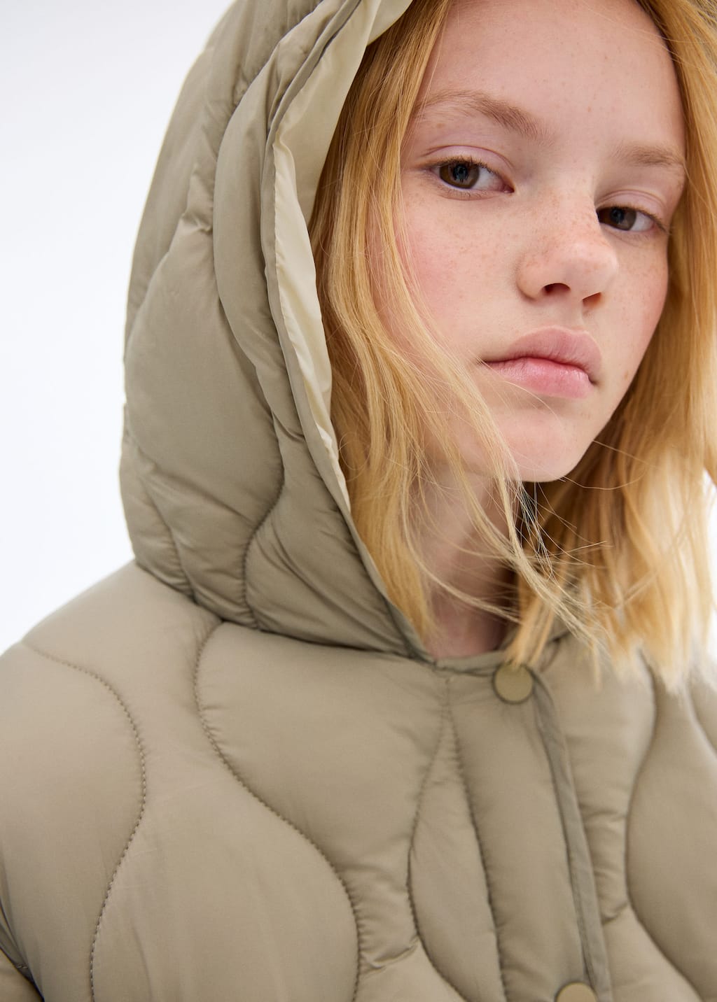 Hood quilted coat