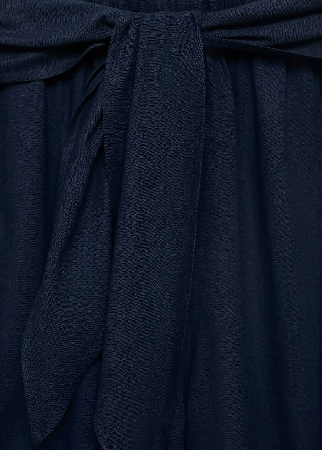 Linen shorts with bow