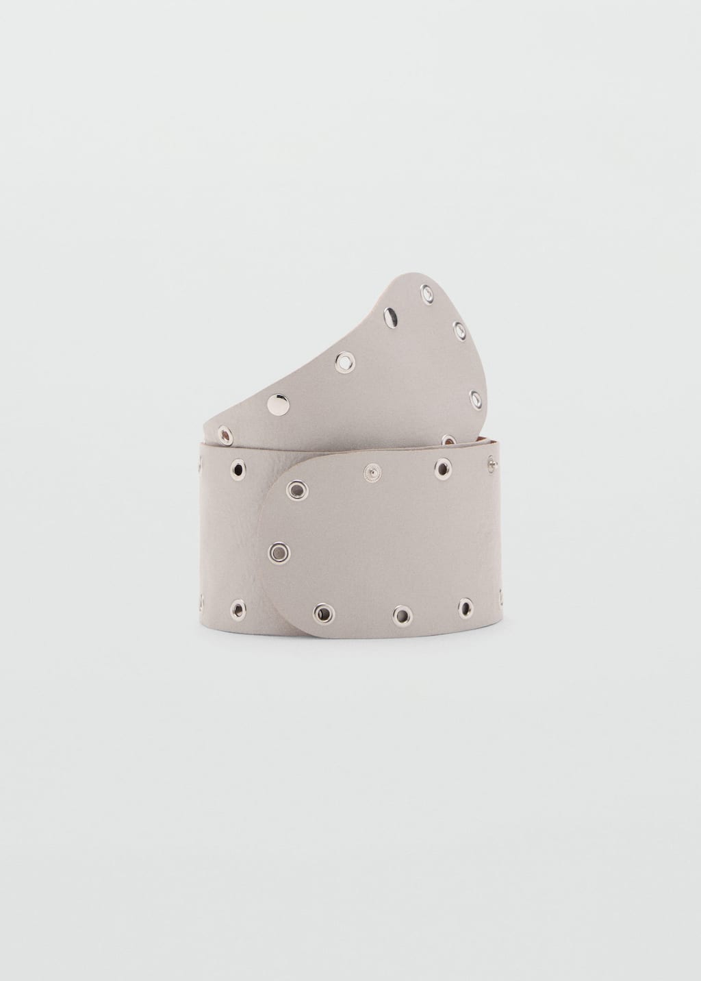 Leather belt with eyelets