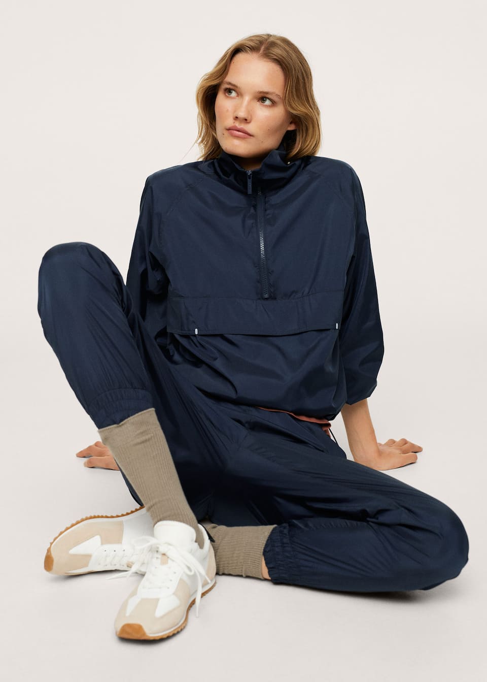 Water-repellent sports jacket - Woman | Mango Qatar