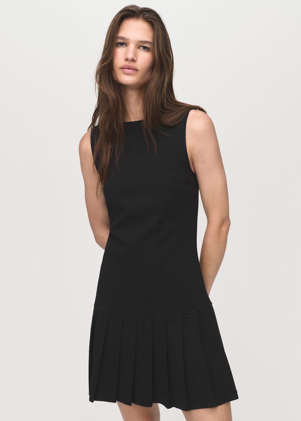 Pleated short dress