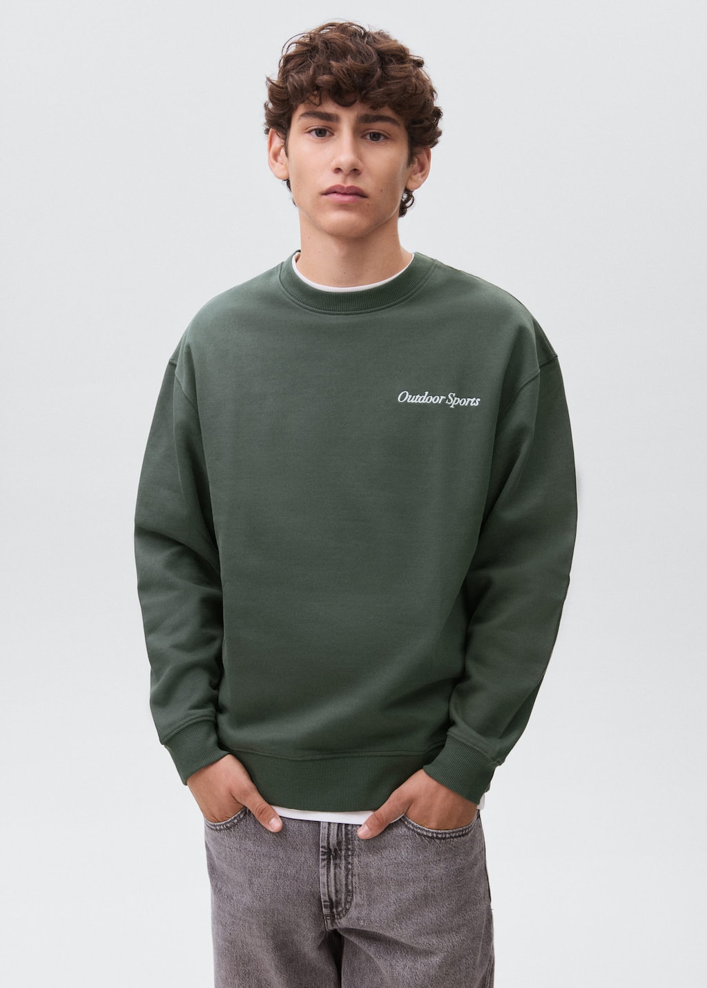 Printed embroidered sweatshirt