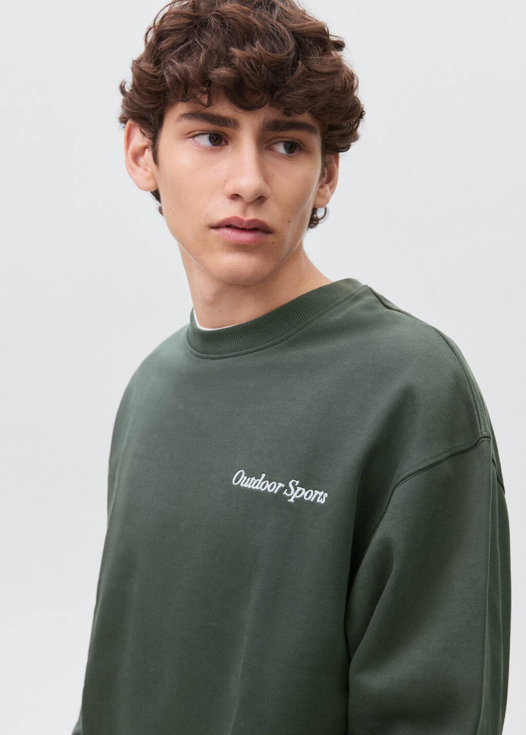 Printed embroidered sweatshirt