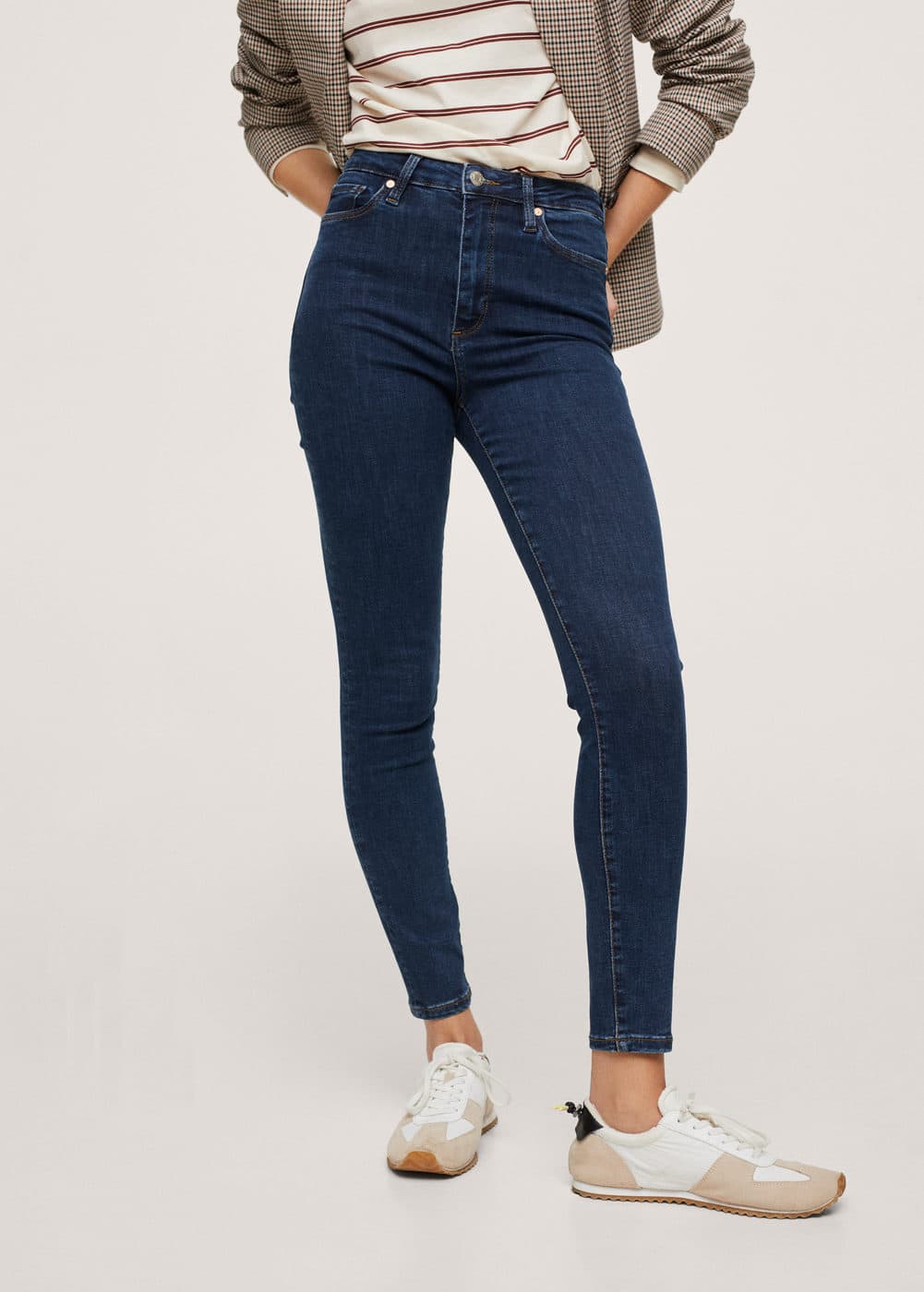 Skinny jeans mit hohem bund - Damen | Mango Schweiz