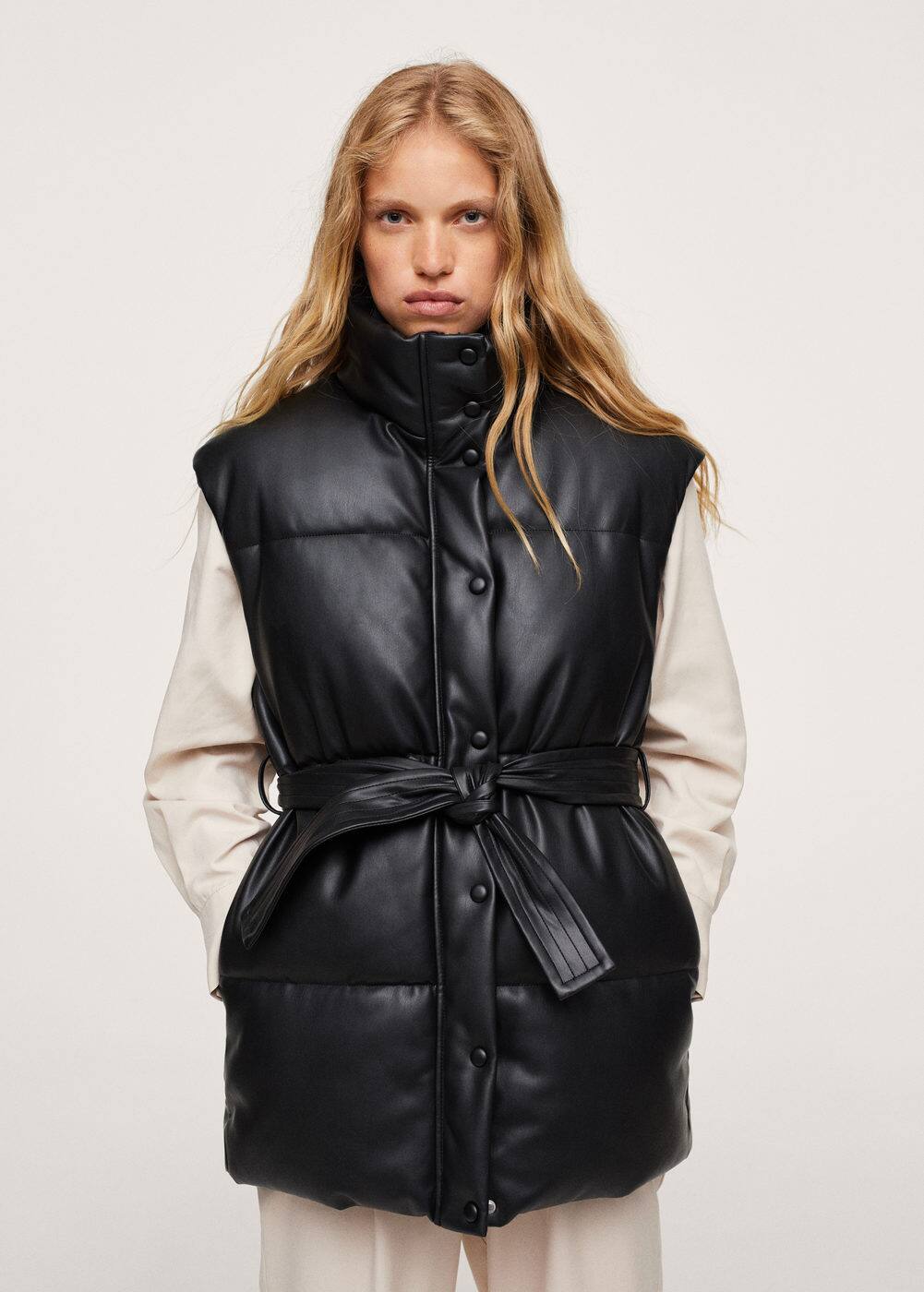 Leathereffect quilted gilet Woman MANGO OUTLET United Kingdom
