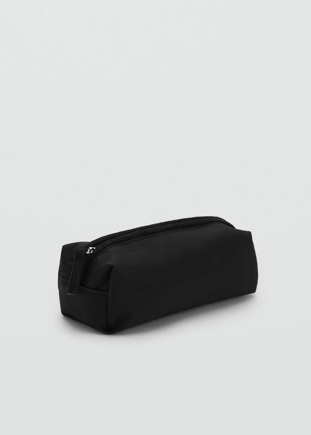Plain basic case