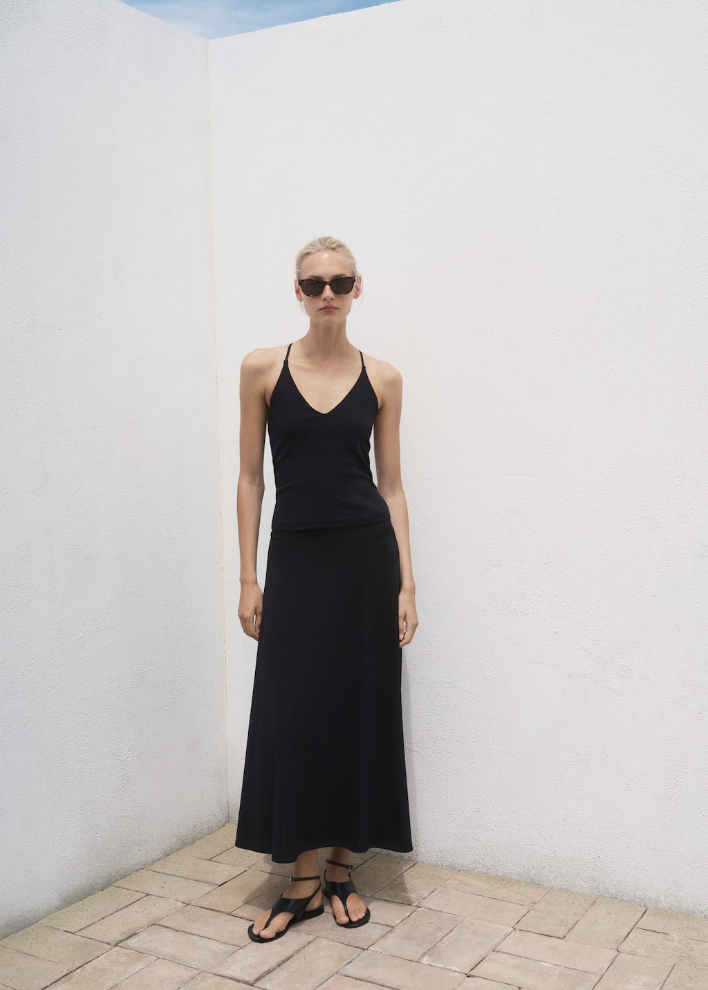 Open-back cotton top