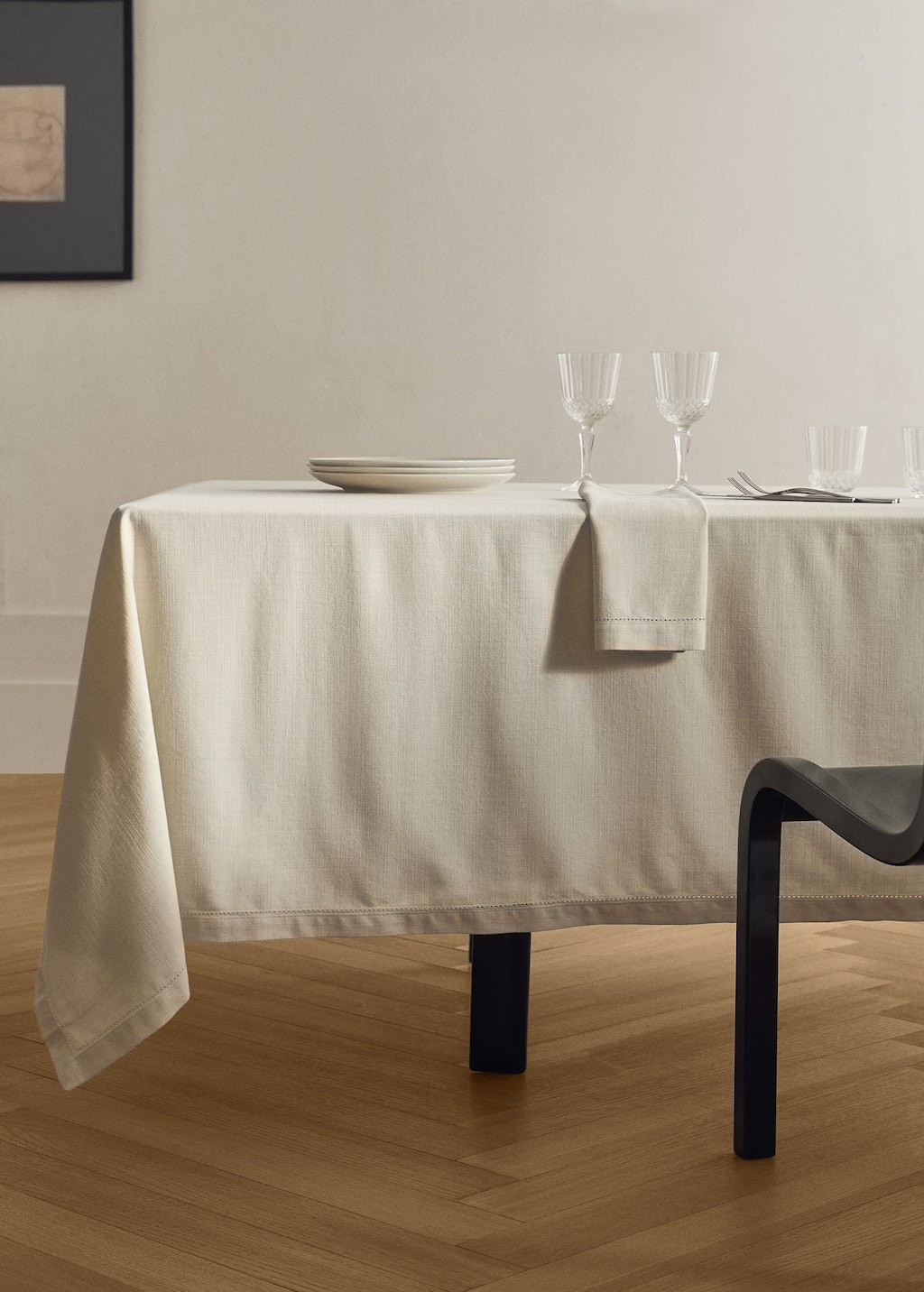 Mango Home Cotton Hemstitched Tablecloth For 8 To 10 Diners Vanilla
