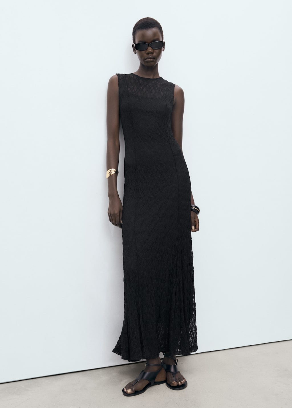 Long lace dress