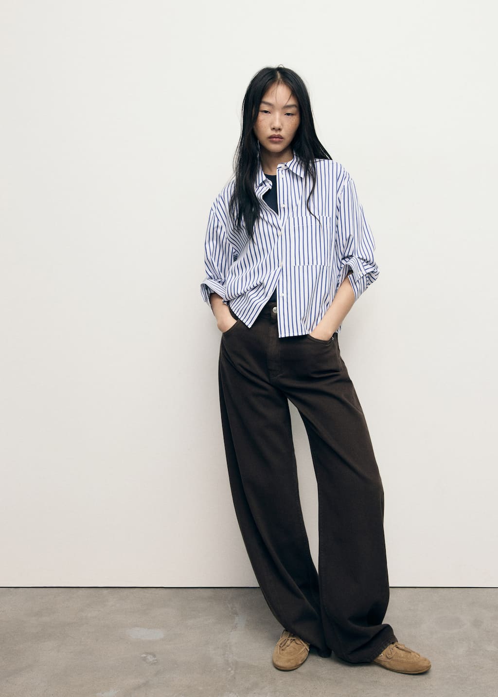 Striped cropped shirt