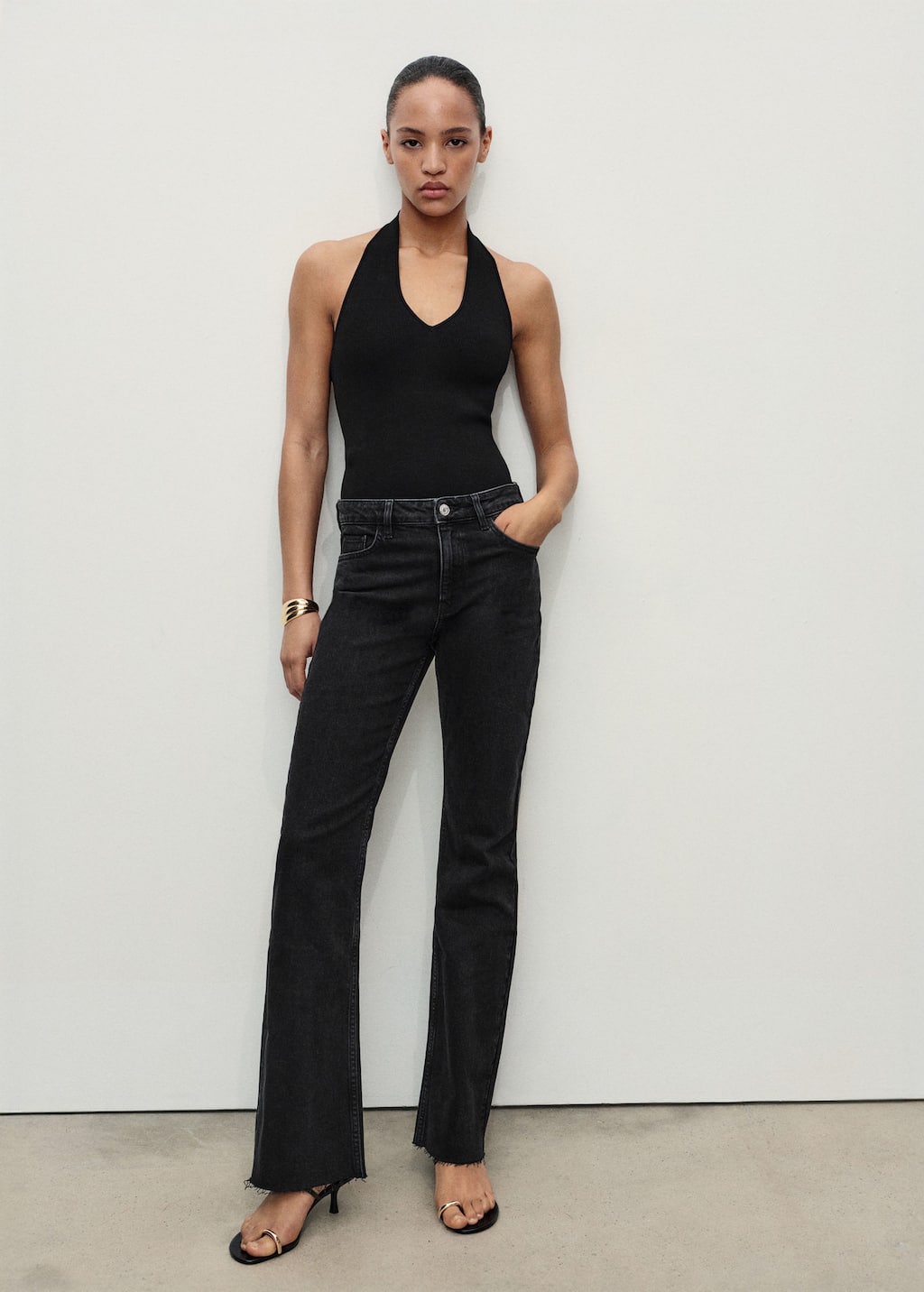 Mango Fiona Flared Mid-rise Jeans In Black