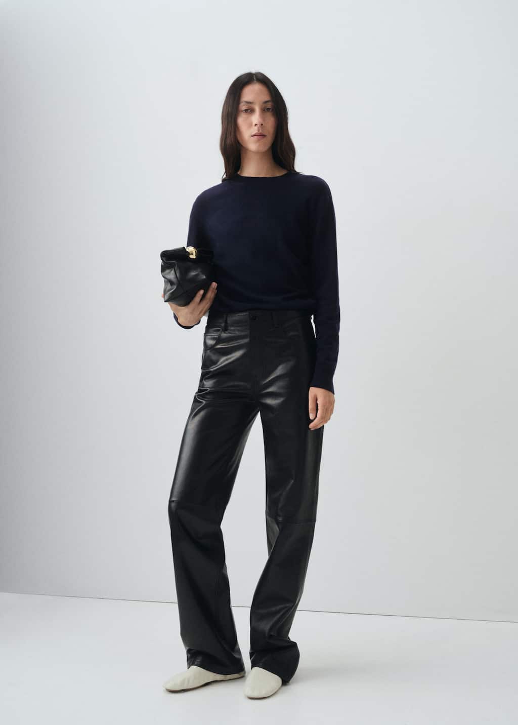 Mango 100% Wool Fine-knit Sweater Navy In Black