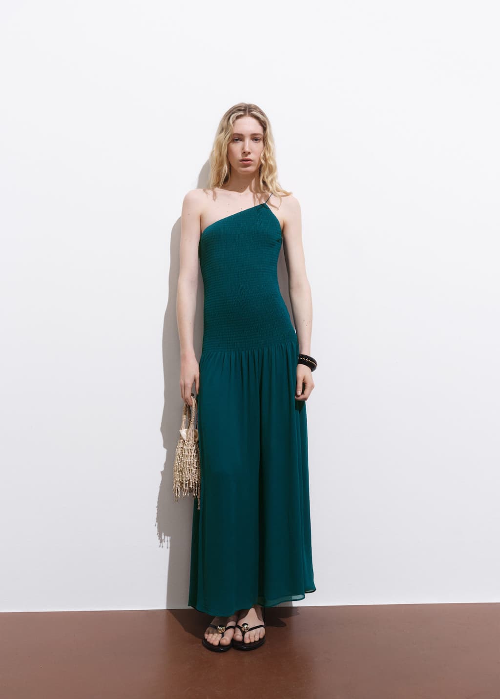 Asymmetrical dress with gathered body prussian blue - Woman - 10 - MANGO