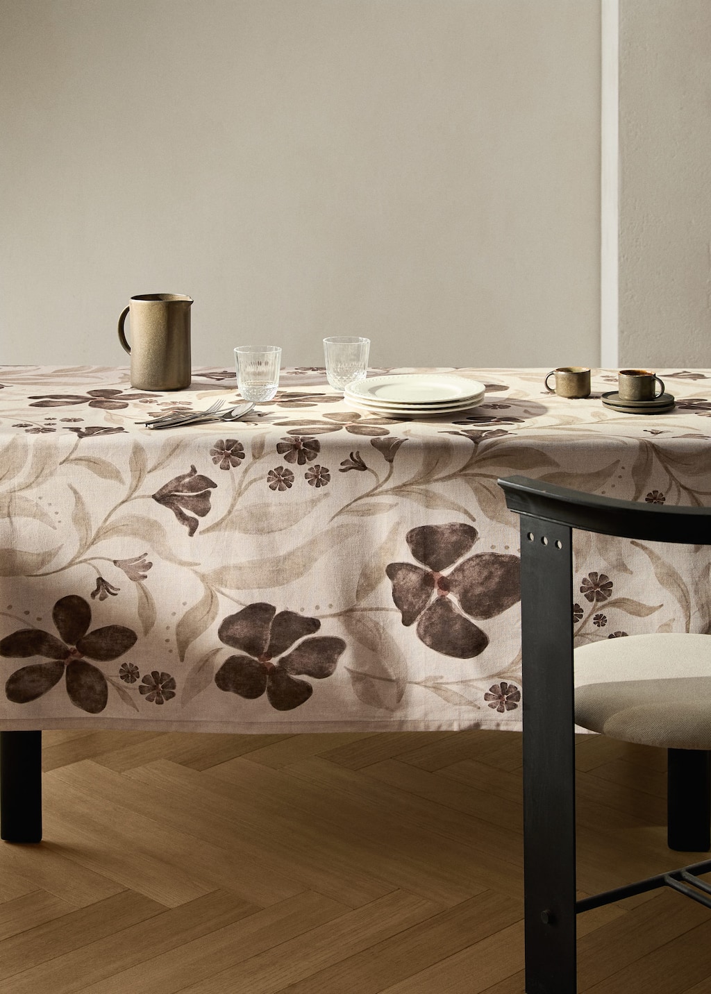 Mango Home Tablecloth Medium Brown