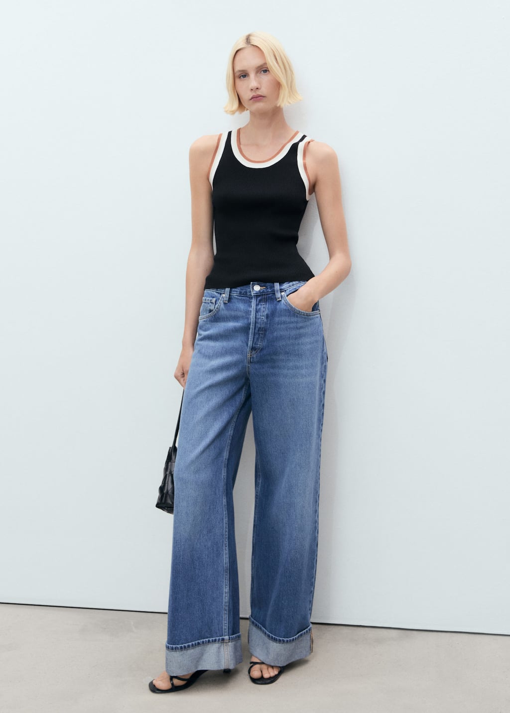 Mango Knitted Top With Contrast Details Black