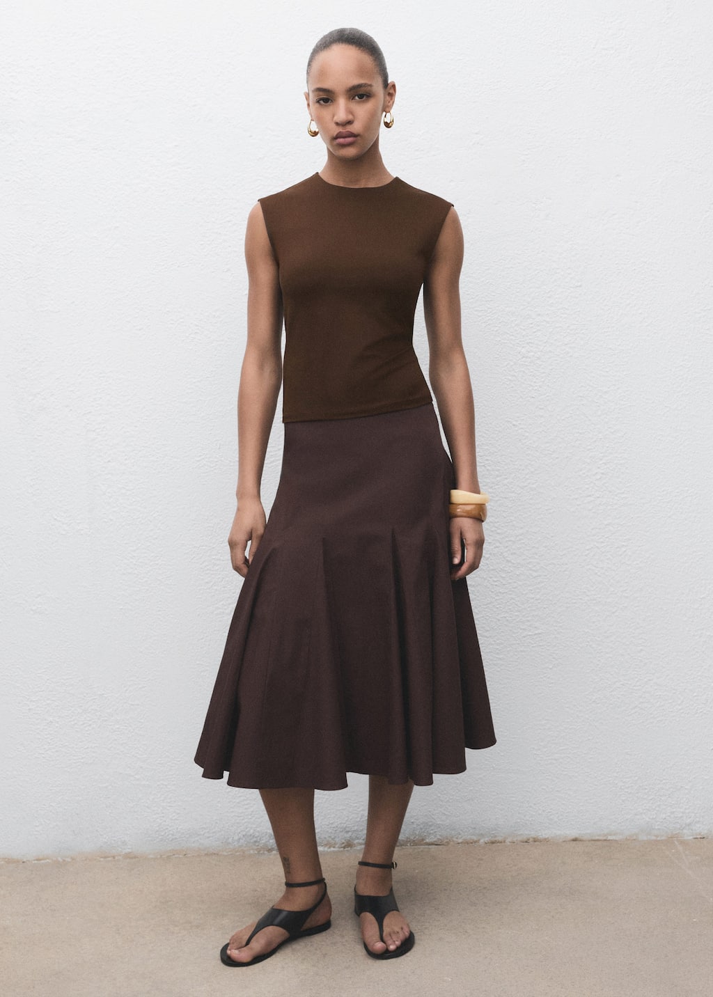 Mango Fitted Sleeveless Top In Brown