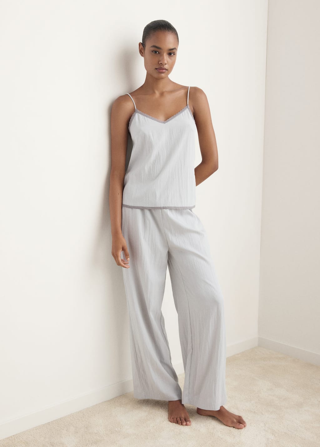 Mango Haut De Pyjama Avec Dentelle Gris Clair/pastel - Femme - L -  In White