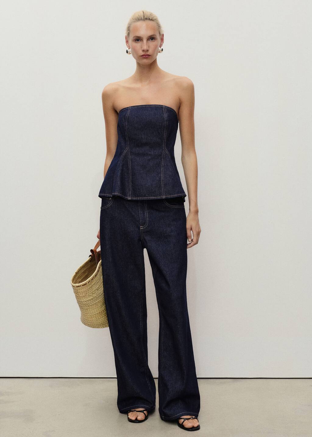Straight-fit belt jeans