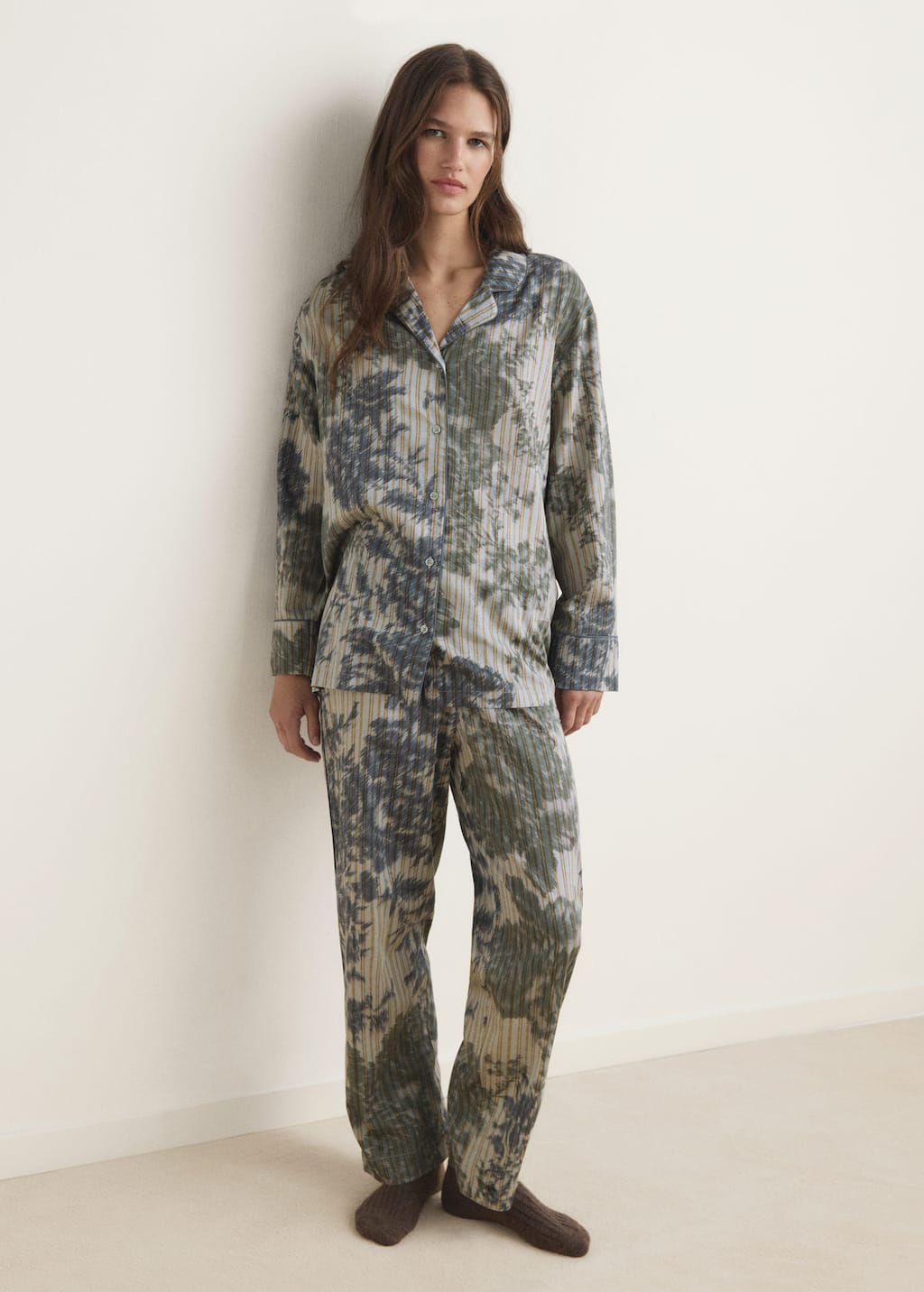 Mango Pyjama Shirt With Blurred Print Green In Green