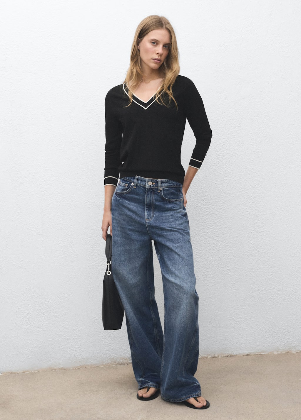 Mango Pull-over À Col En V Contrastant Noir - Femme - 1xl -  In Black