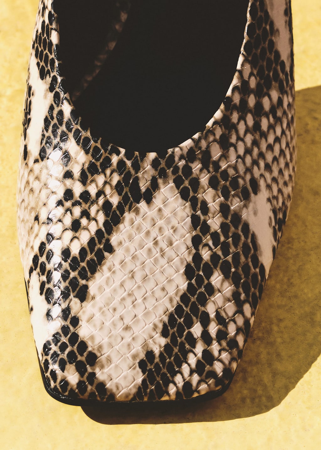 Mango Chaussures À Talon Imitation Serpent Beige - Femme - 38 - In Sand