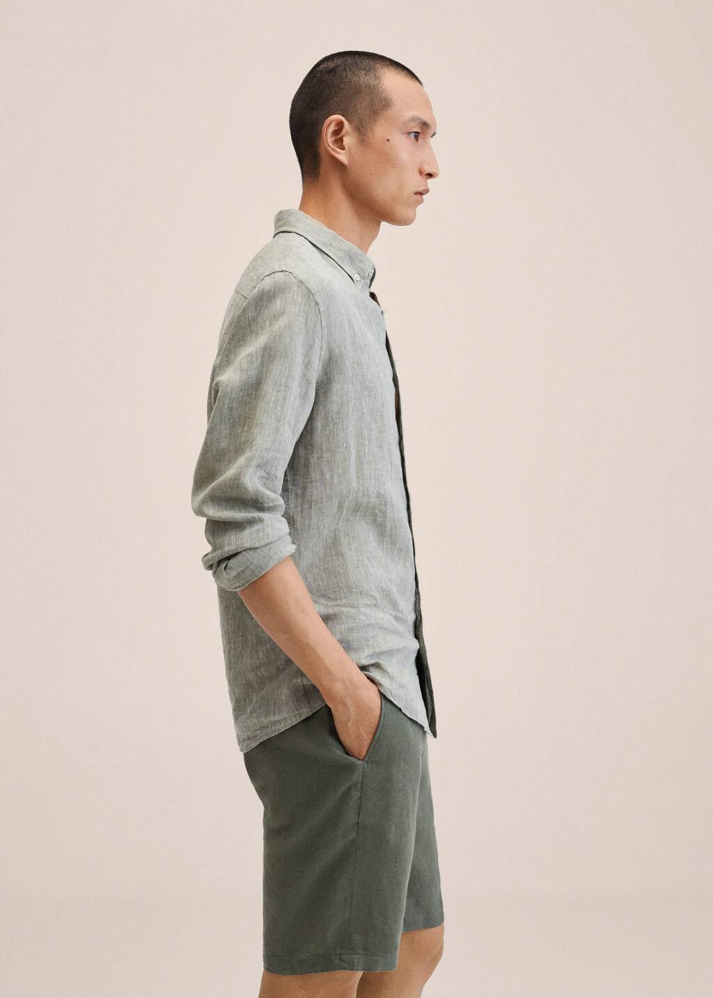 Mango 100 linen shorts 27015902 37