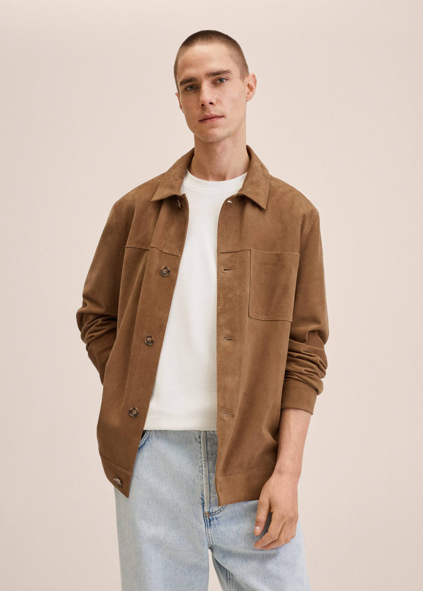 Chestpocket suede jacket Man MANGO OUTLET Slovenia