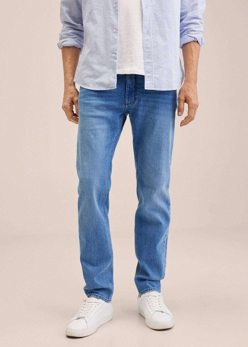 Slim fit light faded wash jan jeans Man Mango Man Pakistan