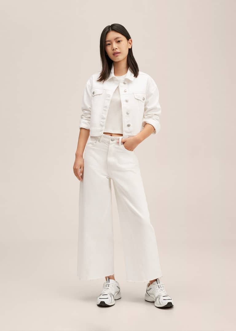 Pairing Culottes Blancos with the Right Footwear