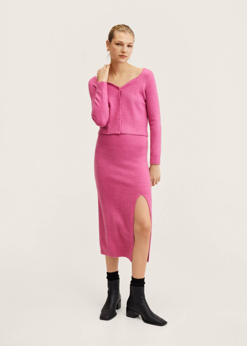 Mango Slit knitted skirt 27050360 74