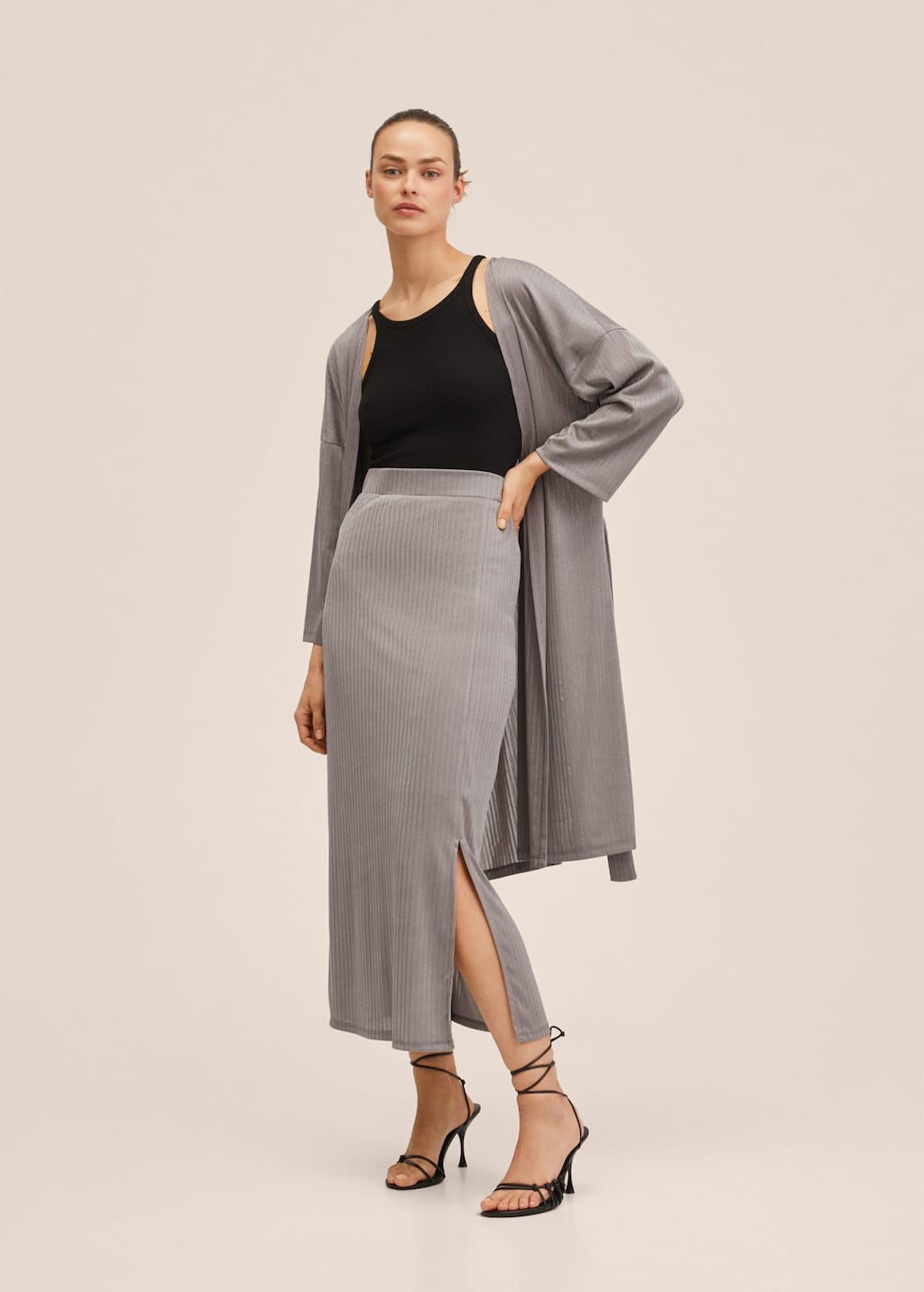 Mango Slit knitted skirt 27076305 92