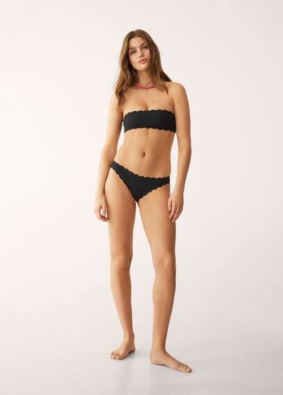 Top bikini ondulato