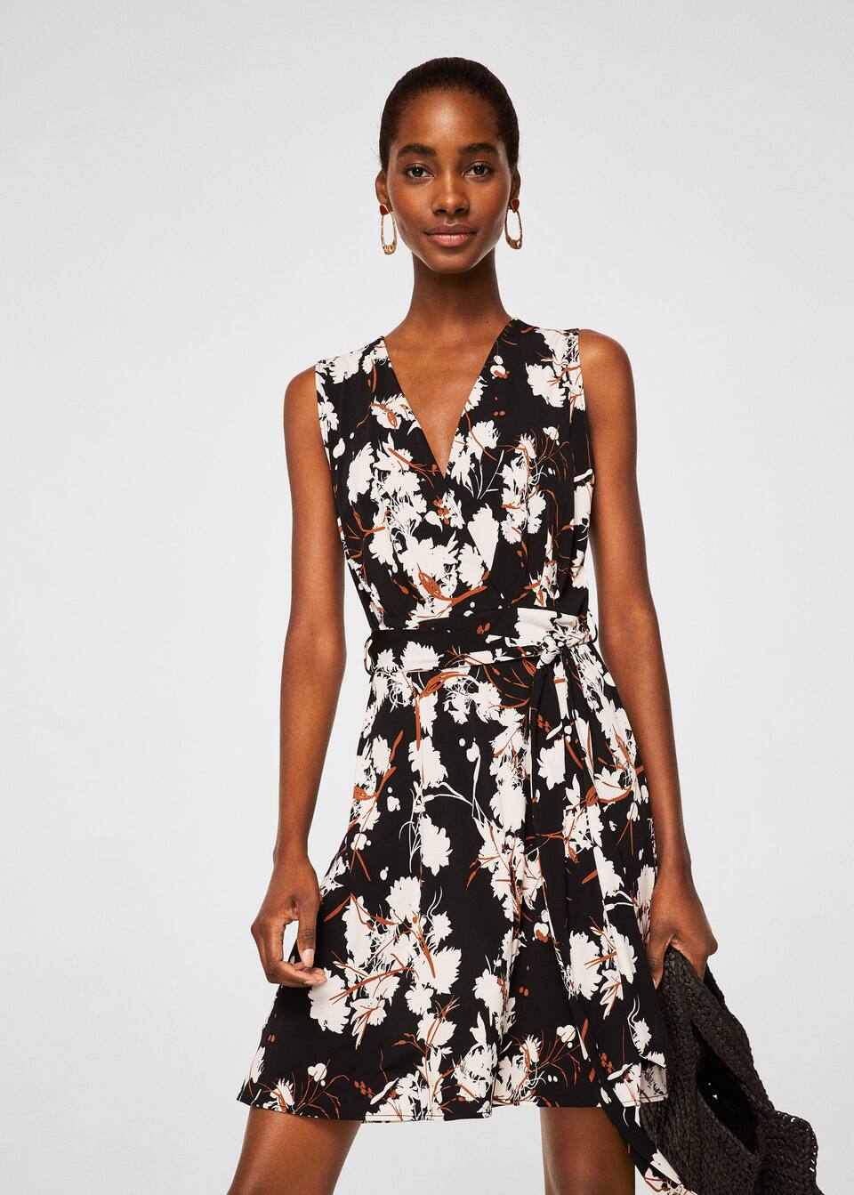 보우 랩 드레스