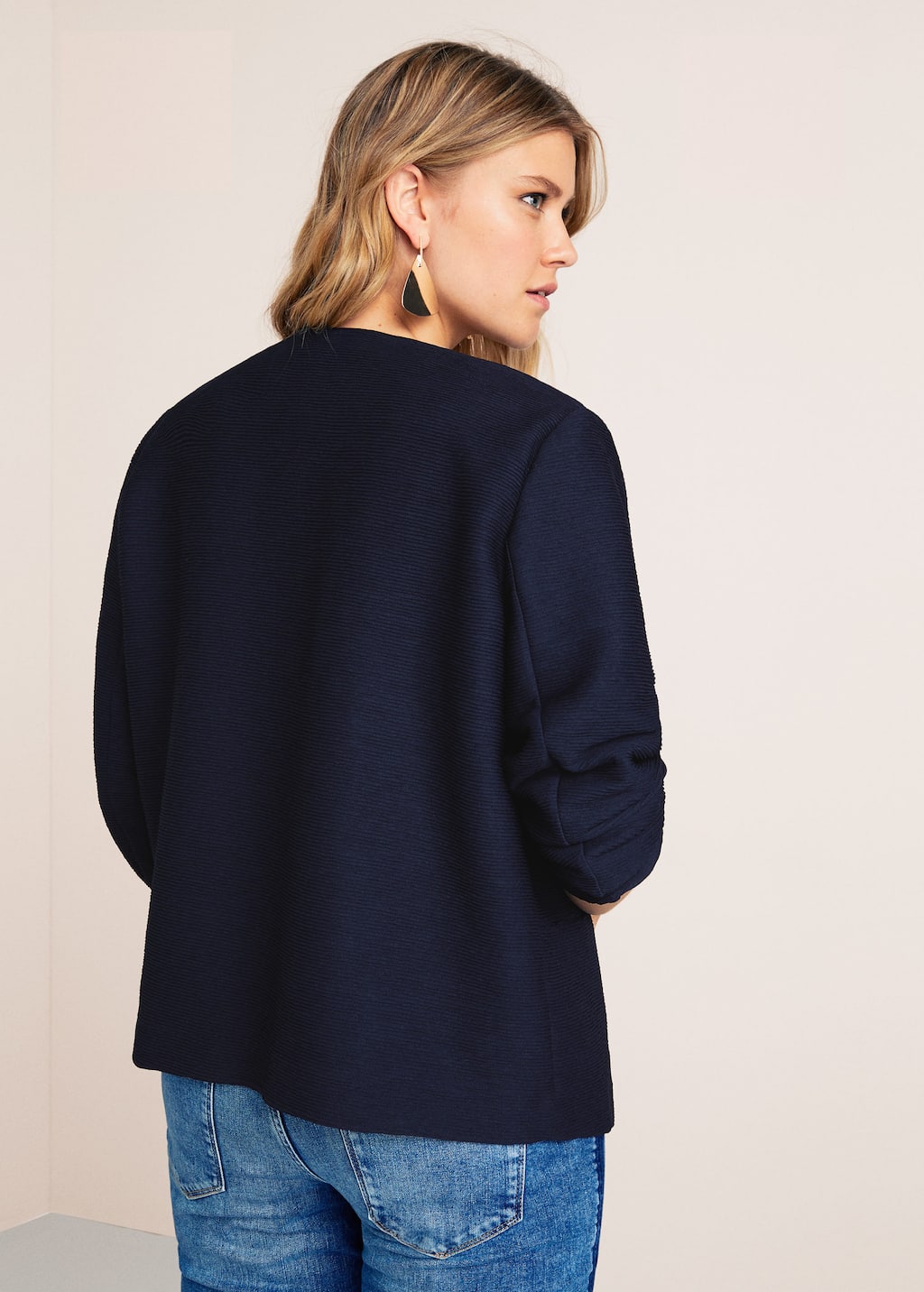 Texturerad jacka med knapp Jackor Stora storlekar | Mode Texturerad jacka med knapp Jackor Stora storlekar | Mode