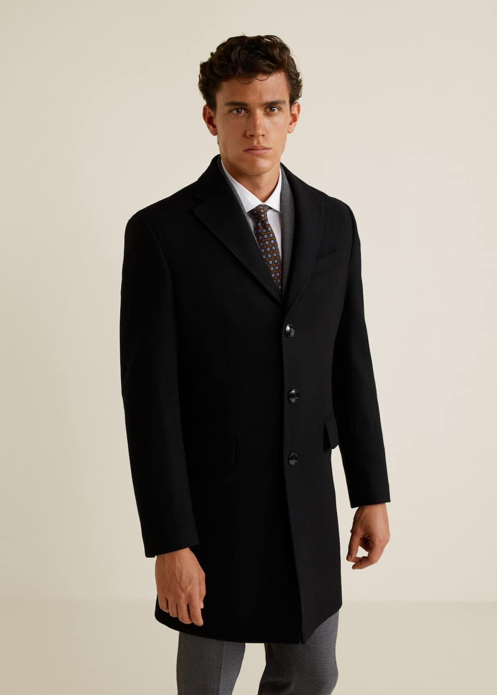 Manteau tailored laine classique Homme | Mango Man France Manteau tailored laine revers Homme | Mango Man France
