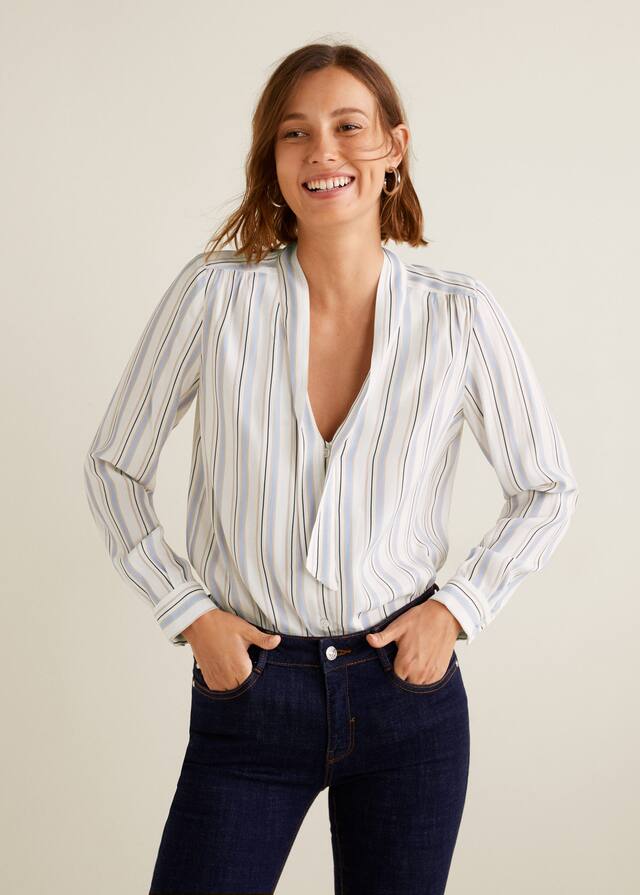 플로럴 프린트 블라우스