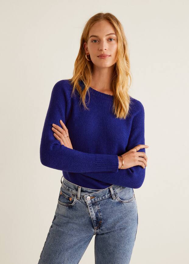 울 혼방 니트 스웨터