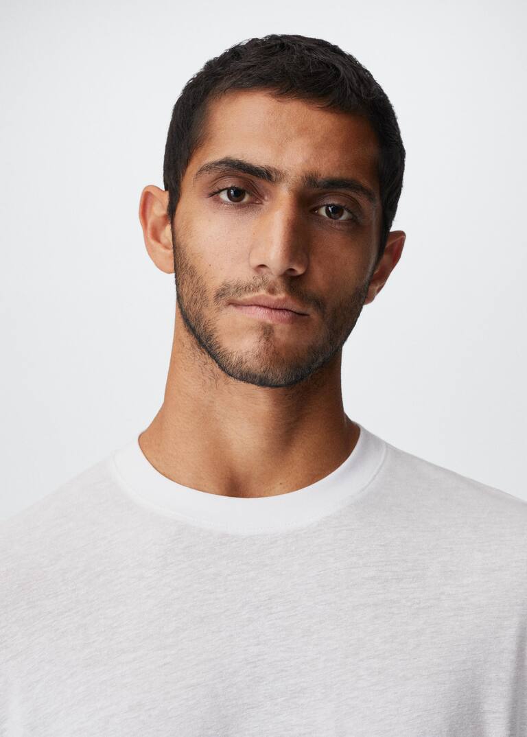 Linenblend flowy tshirt Man Mango Man The Philippines