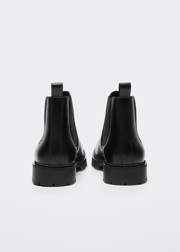 chelsea boots track sole