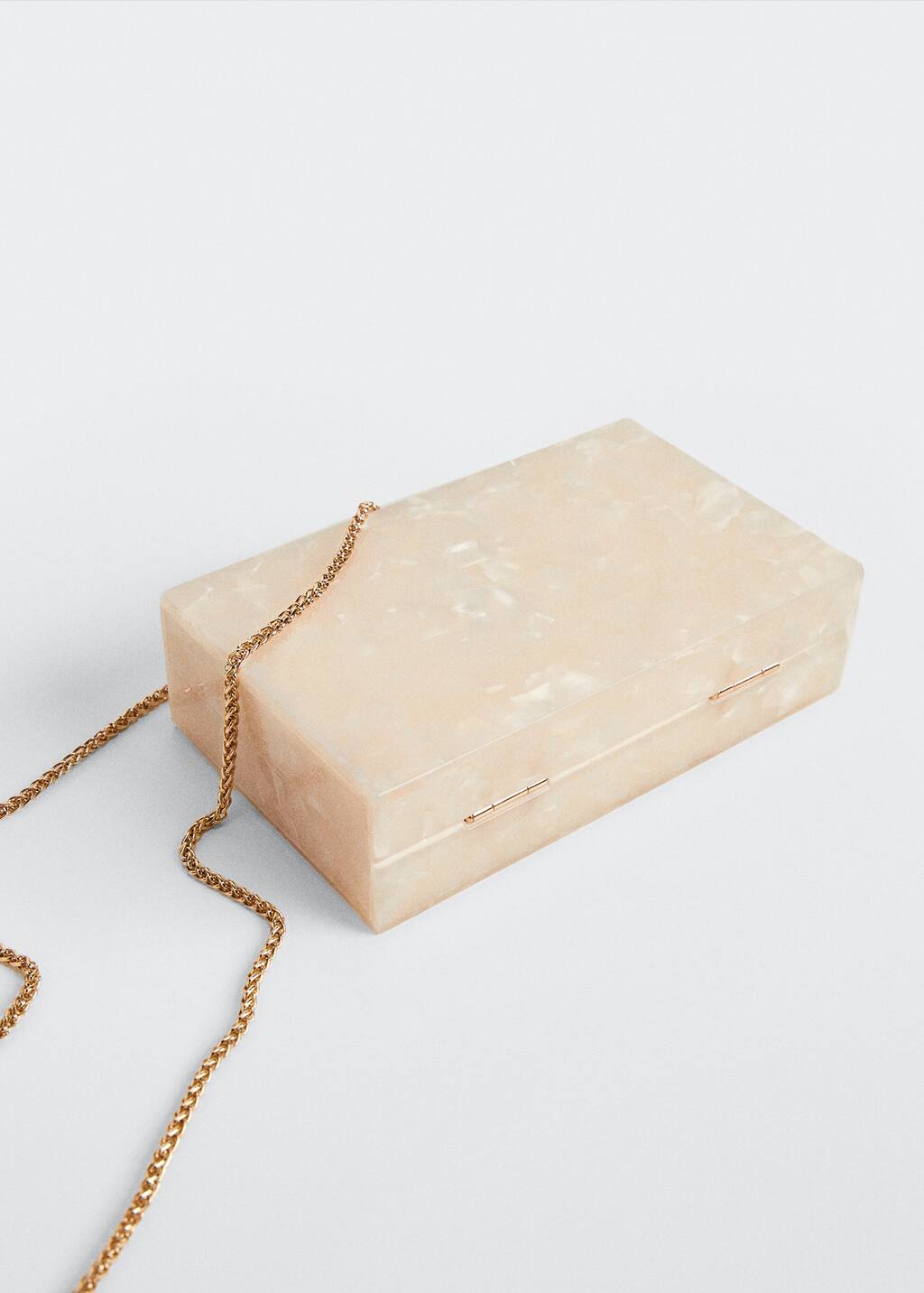 Mango Chain clutch bag 37053253 04