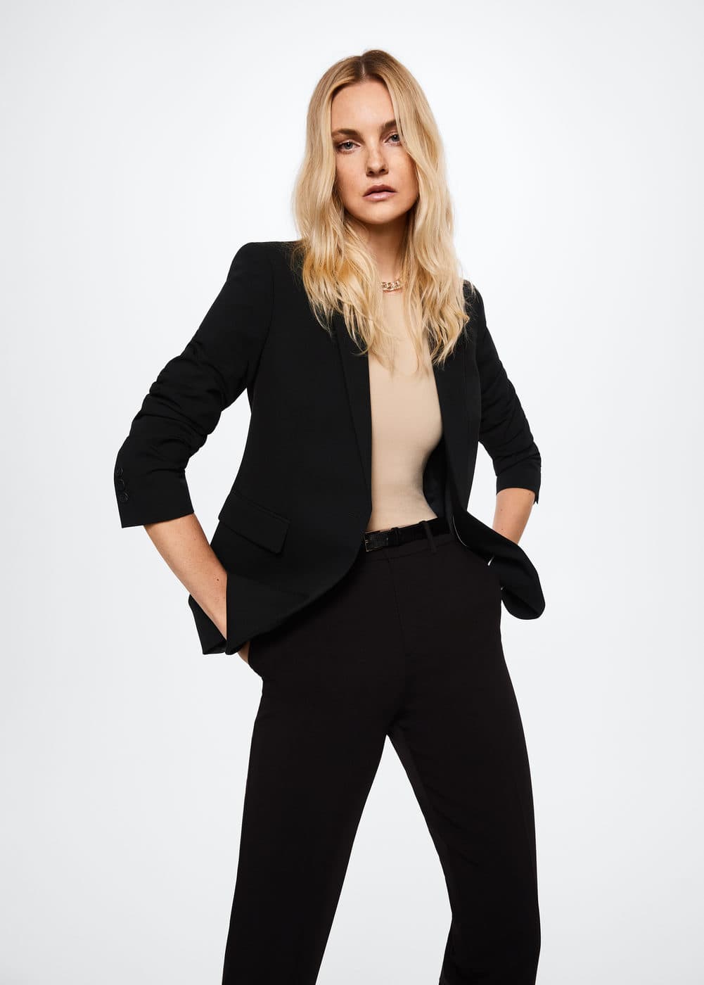 Veste costume cintrée -  Femme | Mango France