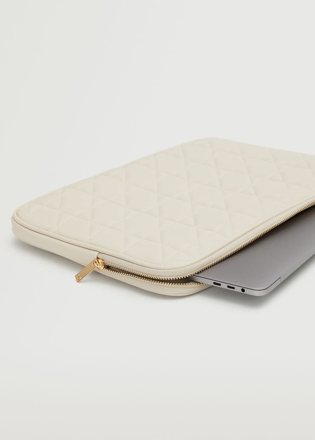 Quilted laptop case Women MANGO OUTLET USA