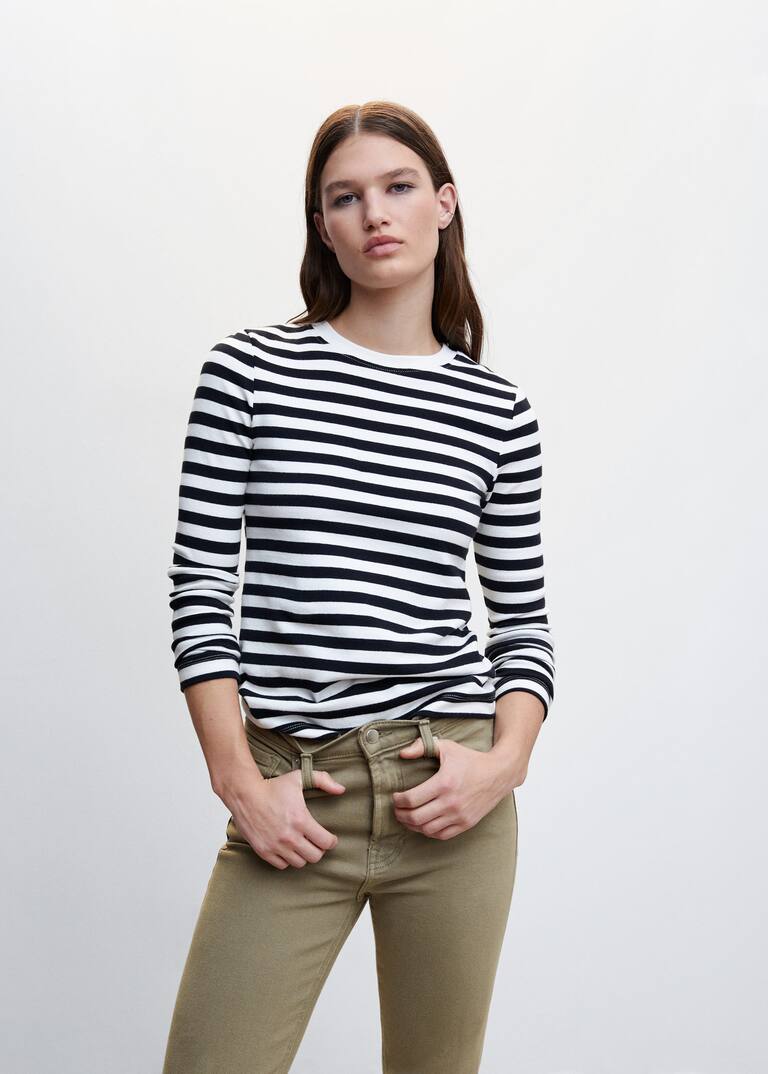 Crop flared jeans Woman Mango Canada