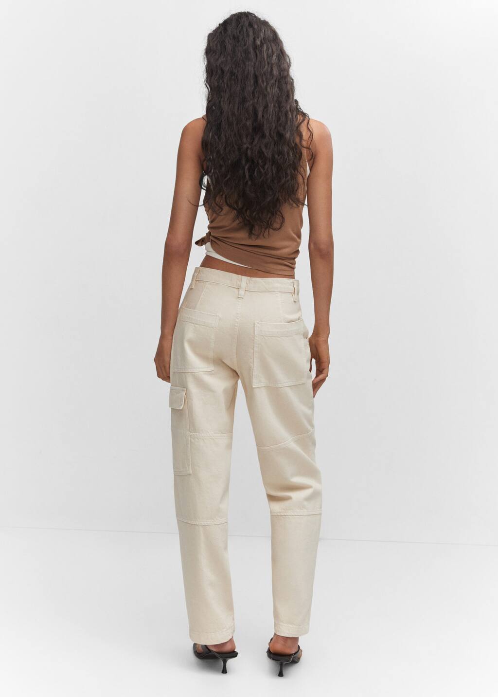 Mango Pocket cargo jeans 4701402105