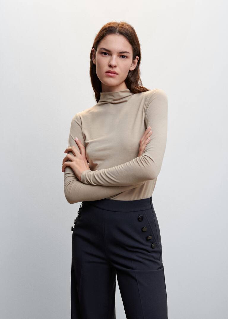 Side buttons pants Women Mango USA