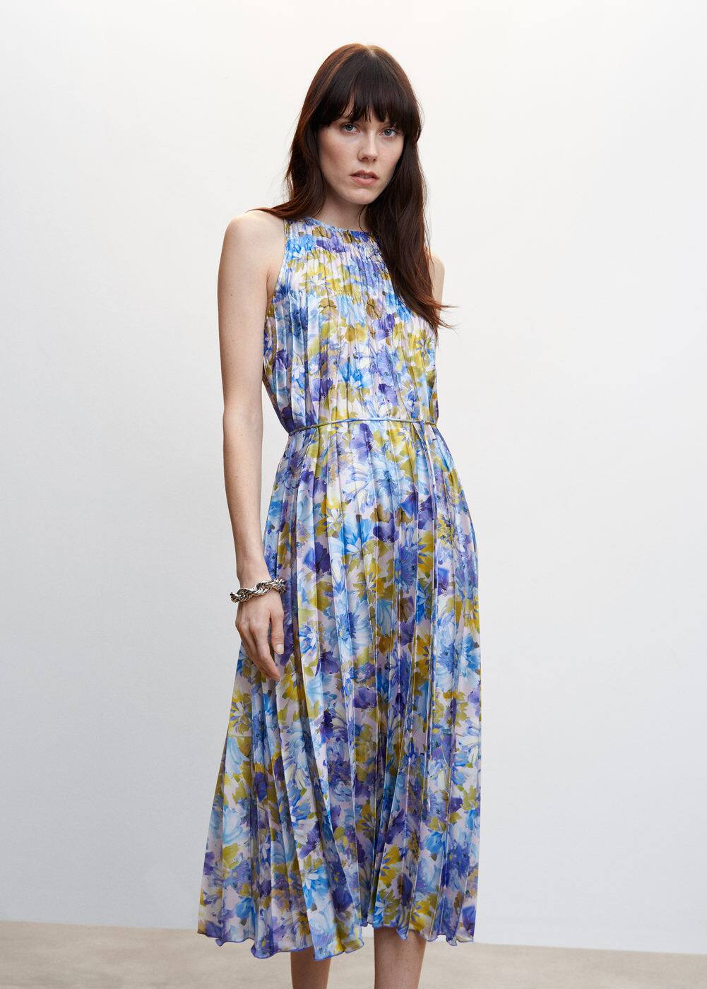 Printed pleated dress Woman Mango Canada