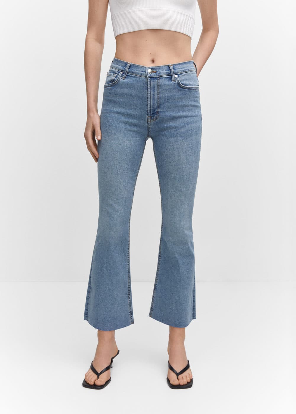 Crop flared jeans Damer Mango Sverige