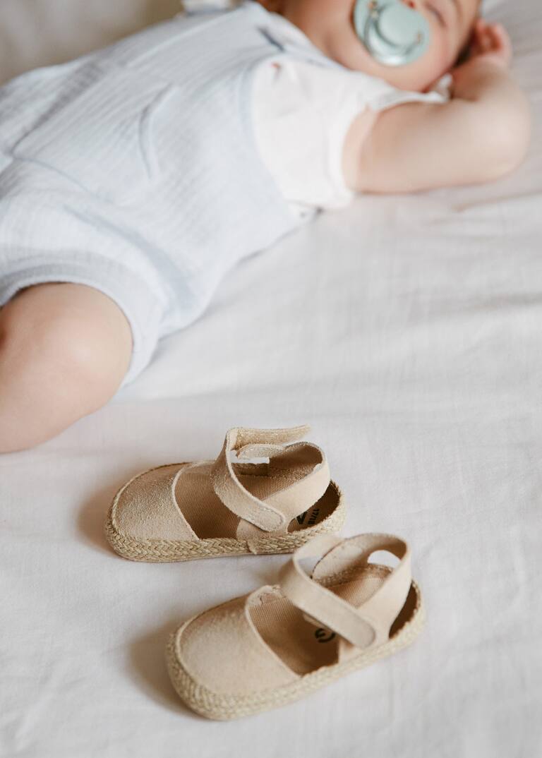 Esparto leather sandals Women Mango USA