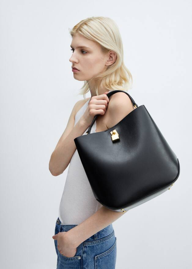 Shopper bag with padlock Women Mango USA